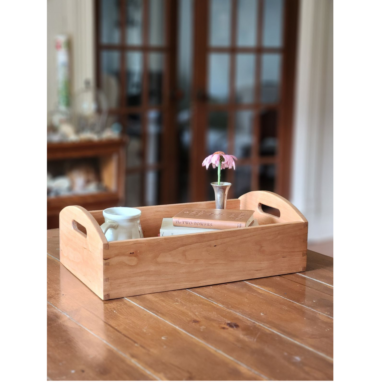 Shaker Tray